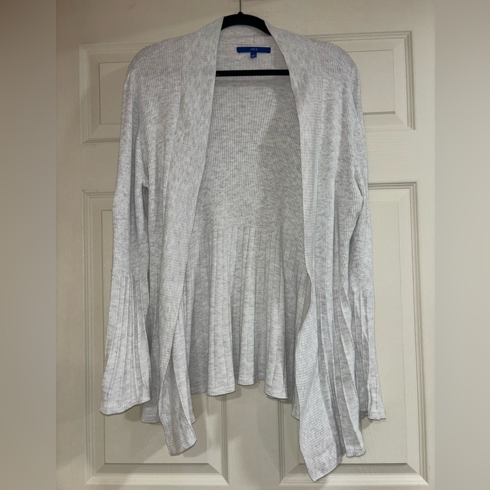 Women’s Apt 9 Grey Pleated Cardigan Sweater